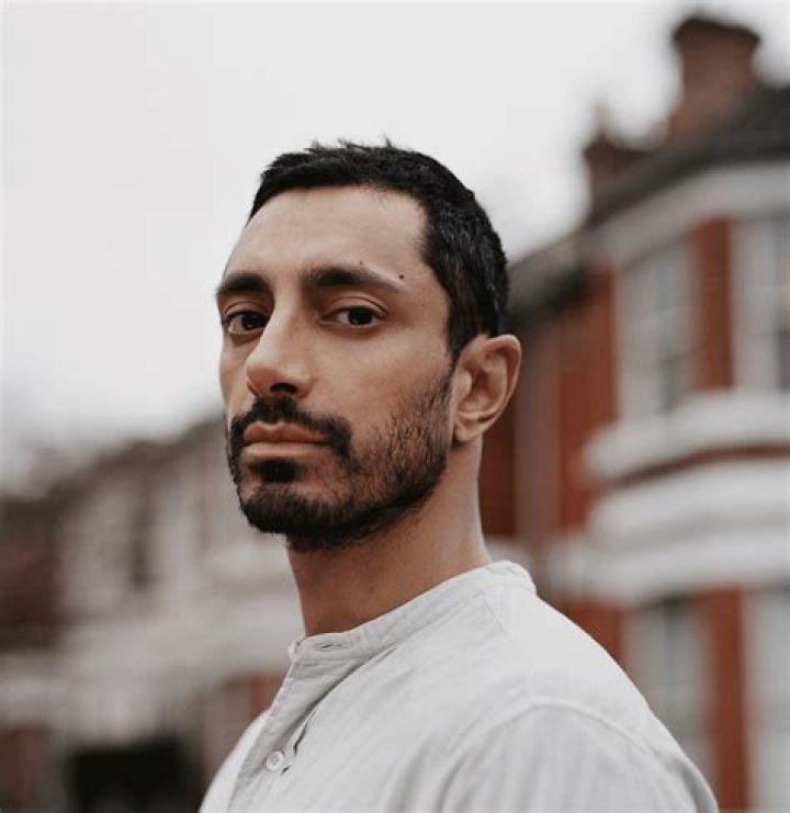 Alec Gonzalez: The Multifaceted Talent Making Waves In Entertainment