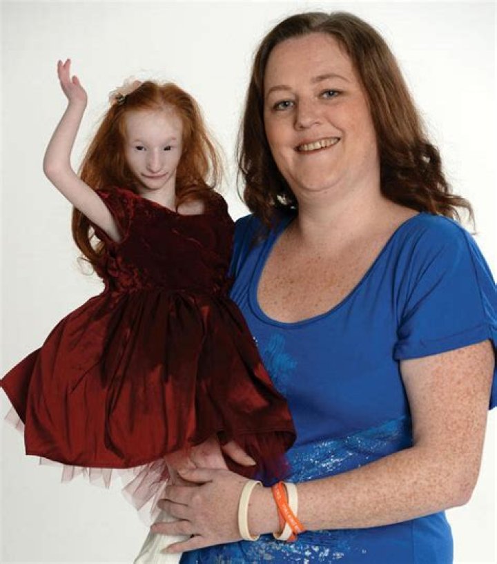 Charlotte Garside - Detailed Wikipedia Biography