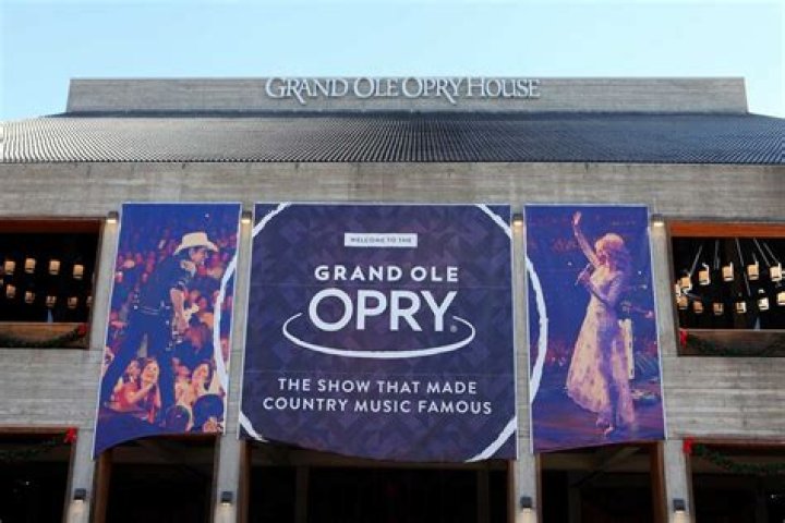 Elle King Shines At The Grand Ole Opry: A Must-Watch Video Experience