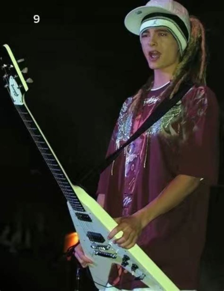 Exploring The Melodic Journey Of Tom Kaulitz's Guitar Skills