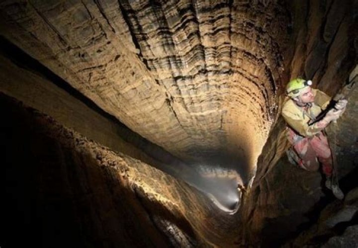 Exploring The Mysteries Of Vrtoglavica Cave: A Natural Wonder