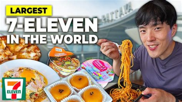 The Grand Experience Of The Biggest 7/11 In The World
