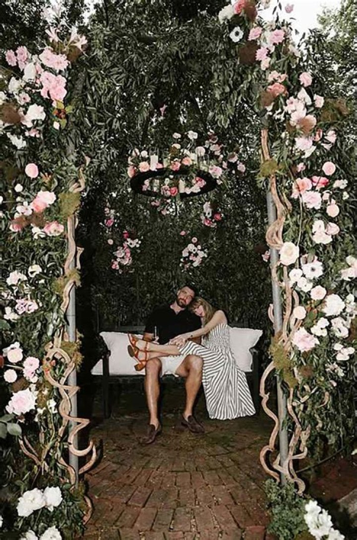 Unpacking The Heartfelt Journey: Did Jason Kelce’s Wife Have A Miscarriage?