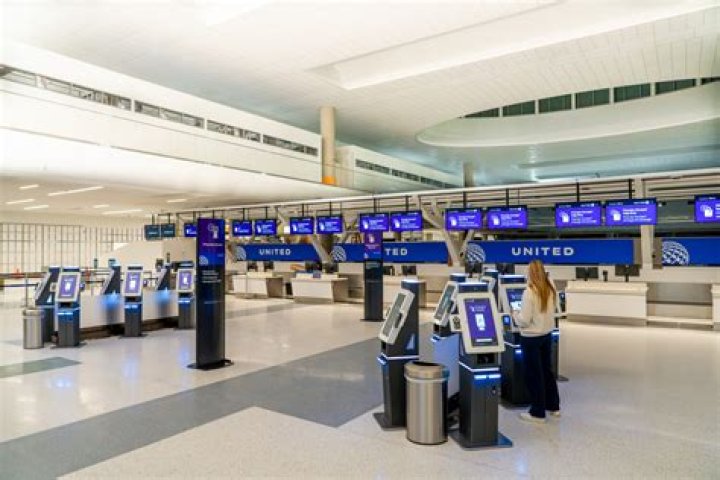 Unraveling The Houston Airport Tornado: Nature’s Fury At One Of Texas’ Busiest Hubs