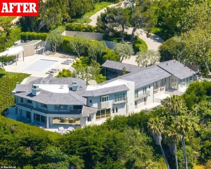 Unveiling Kim Kardashian's House Address: A Peek Into Her Luxurious Abode