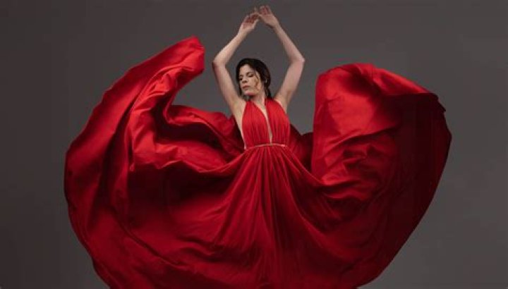 Unveiling The Enigma: Elisa Maria Kowollik