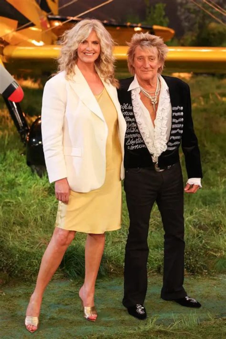 Unveiling The Enigmatic Life Of Rod Stewart's Wife Penny