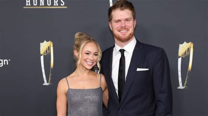 Unveiling The Life Of Sam Darnold's Wife: A Closer Look
