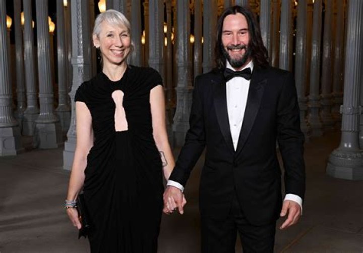 Unveiling The Love Life Of David Rives: Is He Married?