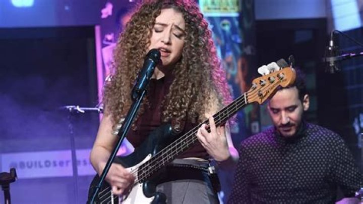 Unveiling The Mystery: Tal Wilkenfeld's Boyfriend